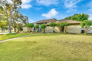 12401 Pleasant Valley Dr, Dallas, TX 75243 - Photo 1