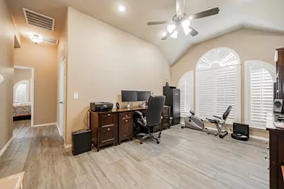 1807 Hidden Brook, Grand Prairie, TX 75050 - Photo 34