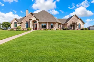 117 Citation Dr, Cresson, TX 76035 - Photo 2