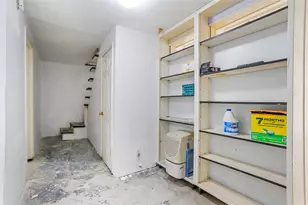 2303 Mistletoe Dr, Fort Worth, TX 76110 - Photo 20