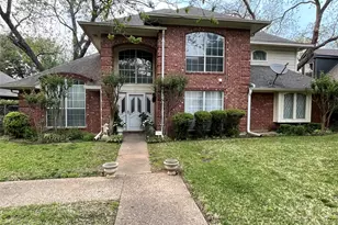 1412 Hyde Park Ln, Arlington, TX 76015 - Photo 1