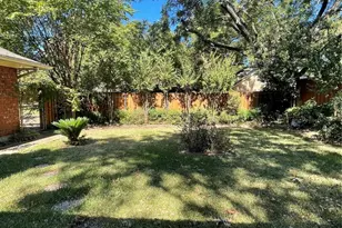 1412 Hyde Park Ln, Arlington, TX 76015 - Photo 8