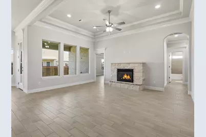 724 Raylan Street, Springtown, TX 76082 - Photo 8