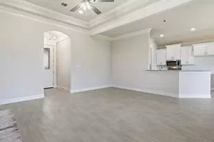 724 Raylan St, Springtown, TX 76082 - Photo 10