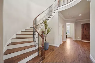 2325 Shoreham Circle, Lewisville, TX 75056 - Photo 4