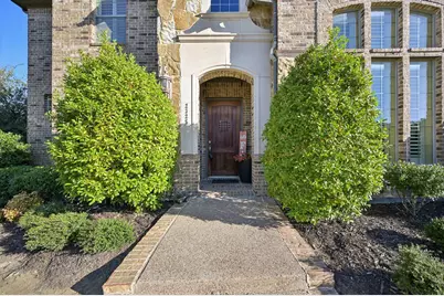 2325 Shoreham Circle, Lewisville, TX 75056 - Photo 2