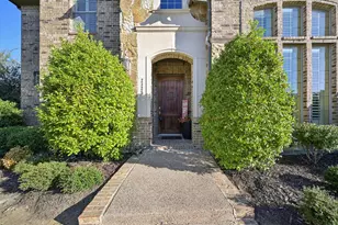 2325 Shoreham Cir, Lewisville, TX 75056 - Photo 2