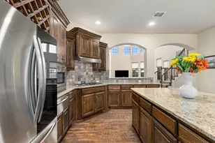 13195 Thornton Dr, Frisco, TX 75035 - Photo 8