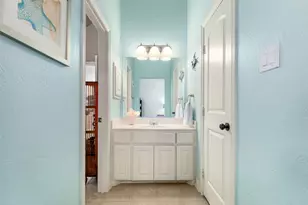 13195 Thornton Dr, Frisco, TX 75035 - Photo 32