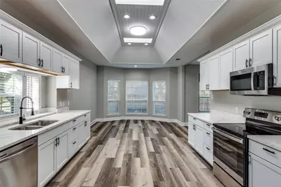 2103 Bay Club Drive, Arlington, TX 76013 - Photo 6