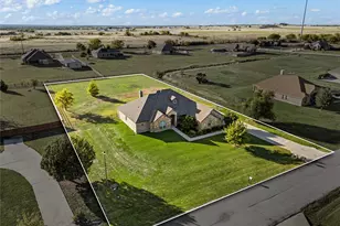 282 Heather Ln, Decatur, TX 76234 - Photo 4