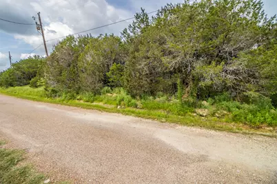 5601 Murphy Court, Granbury, TX 76048 - Photo 2
