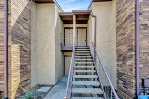 1101 Calico Ln, Arlington, TX 76011 - Photo 38