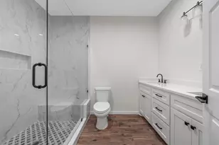 2704 N 19th St, Waco, TX 76708 - Photo 14