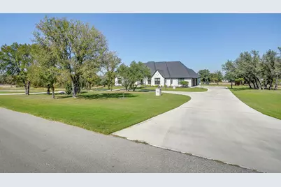 104 Woodview Creek Trail, Fort Worth, TX 76108 - Photo 2