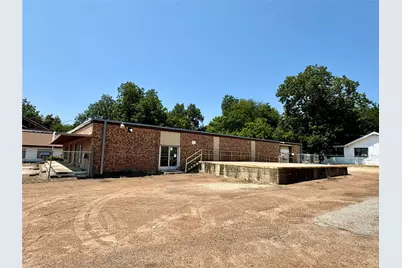 900 Bonham Street, Paris, TX 75460 - Photo 2