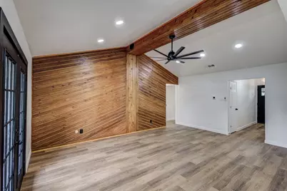 1914 Kynette Drive, Euless, TX 76040 - Photo 6