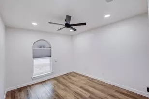 1914 Kynette Dr, Euless, TX 76040 - Photo 14