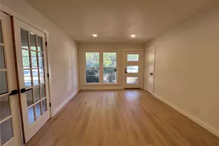 6200 Windermere Pl, Fort Worth, TX 76112 - Photo 16