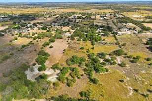 8701 Clearview Dr, Joshua, TX 76058 - Photo 2