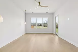 206 Pecan St, Roanoke, TX 76262 - Photo 16