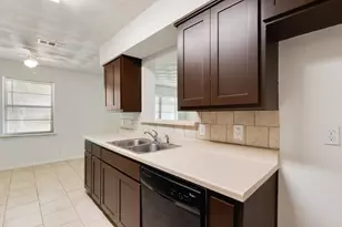 311 Azalea Ln, Duncanville, TX 75137 - Photo 14