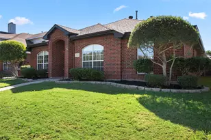 7806 Harbor Dr, Rowlett, TX 75088 - Photo 4