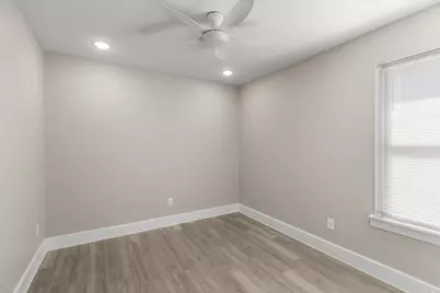 2646 Hutchinson Street, Fort Worth, TX 76106 - Photo 16