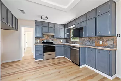 2105 4th Street, Brownwood, TX 76801 - Photo 8