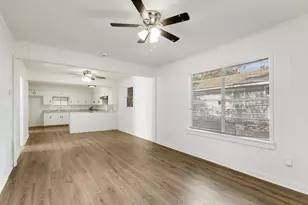 519 Sunnyside Ave, Cockrell Hill, TX 75211 - Photo 6