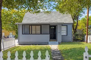 519 Sunnyside Ave, Cockrell Hill, TX 75211 - Photo 1