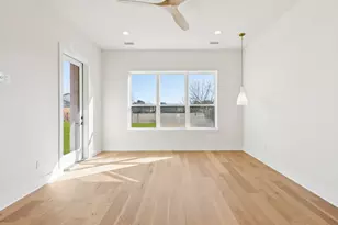 208 Pecan St, Roanoke, TX 76262 - Photo 16