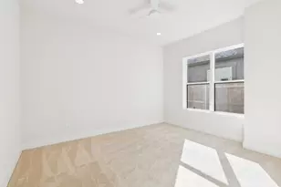 208 Pecan St, Roanoke, TX 76262 - Photo 24