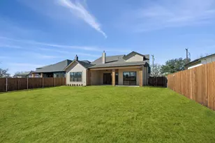 208 Pecan St, Roanoke, TX 76262 - Photo 36