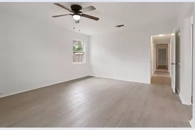 2024 Oakmeadow Street, Bedford, TX 76021 - Photo 20