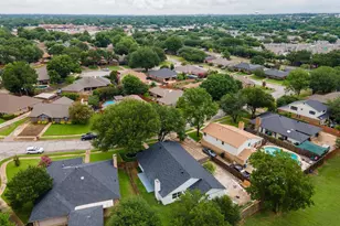 2024 Oakmeadow St, Bedford, TX 76021 - Photo 30