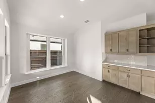 43 Magpie St, Joshua, TX 76058 - Photo 8