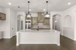 43 Magpie St, Joshua, TX 76058 - Photo 2