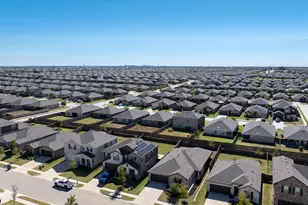 816 Adair Dr, Aubrey, TX 76227 - Photo 36