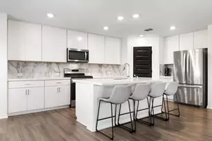 816 Adair Dr, Aubrey, TX 76227 - Photo 6