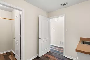 3905 Bonita Ct, Granbury, TX 76049 - Photo 6