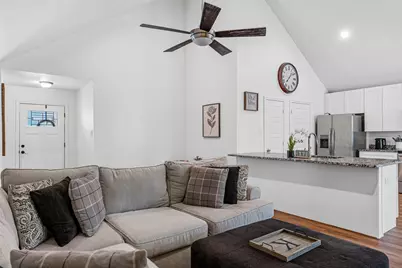 924 Colorado River Drive, Granbury, TX 76048 - Photo 16