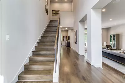 4678 Christopher Place, Dallas, TX 75204 - Photo 6