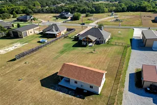 137 Brady Coleman Ln, Springtown, TX 76082 - Photo 34