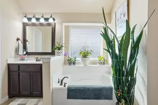 137 Brady Coleman Ln, Springtown, TX 76082 - Photo 18