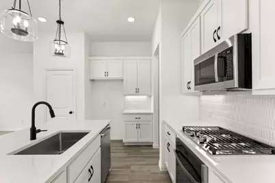 709 Kerrville Lane, Plano, TX 75075 - Photo 8