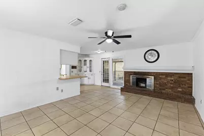 3109 Point East Drive, Mesquite, TX 75150 - Photo 4