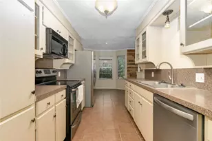 1602 Spring Branch Dr, Cleburne, TX 76033 - Photo 8