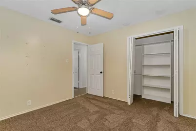 1602 Spring Branch Drive, Cleburne, TX 76033 - Photo 16