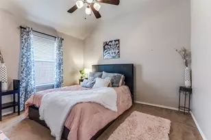 300 Lottie Ln, Saginaw, TX 76179 - Photo 20